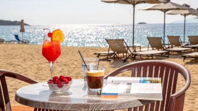 χαλκιδική-το-είδαμε-κι-αυτό-beach-bar-επιβάλ-207554