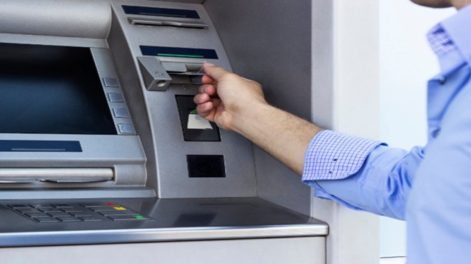 αν-δεις-αυτό-στο-atm-φύγε-αμέσως-μακριά-σο-230016