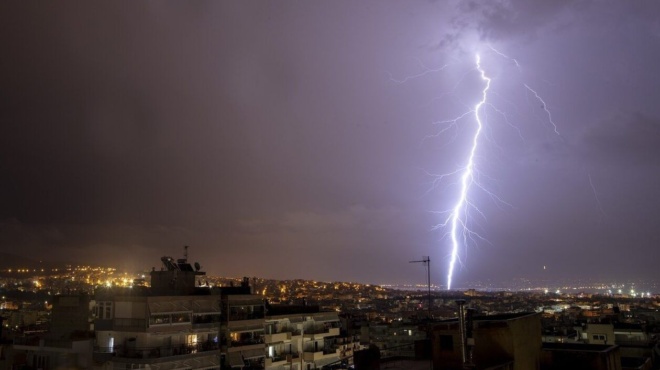 καιρός-έρχεται-καταιγίδα-σε-λίγες-ώρε-231782